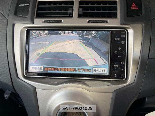 Toyota VITZ 2009-11 8317877-14