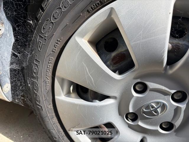 Toyota VITZ 2009-11 8317877-5