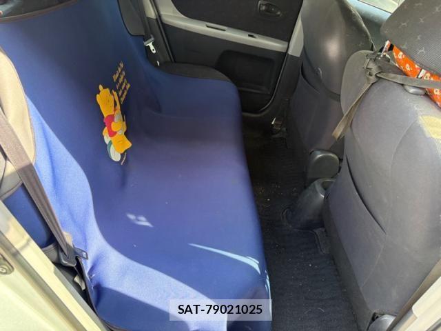 Toyota VITZ 2009-11 8317877-7