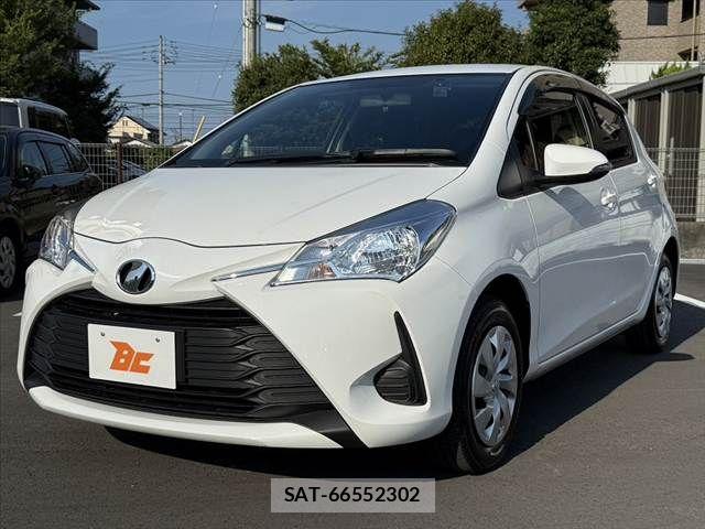 Toyota VITZ 2017-07 8317872-9