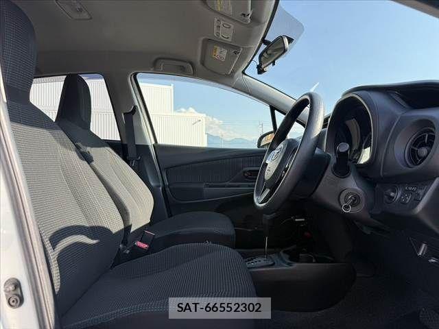 Toyota VITZ 2017-07 8317872-15