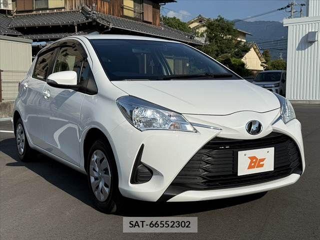 Toyota VITZ 2017-07 8317872-7