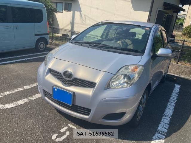 Toyota VITZ 2010-03 8338384-1