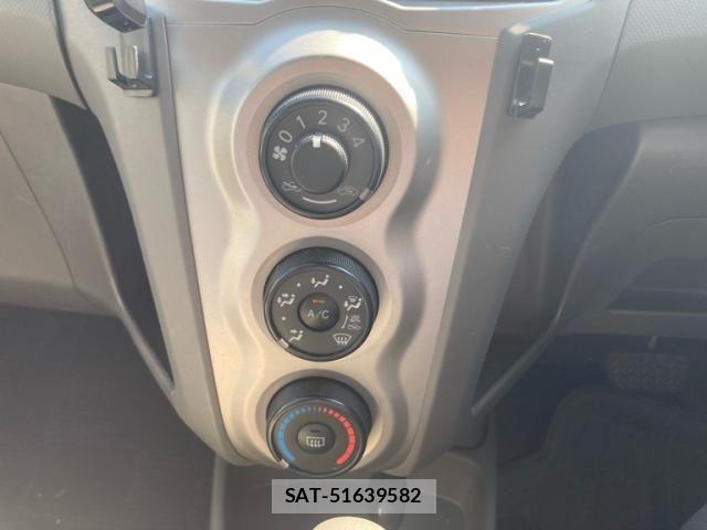 Toyota VITZ 2010-03 8338384-18