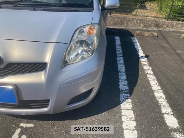 Toyota VITZ 2010-03 8338384-4