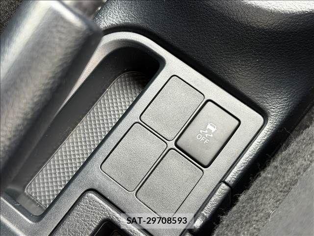 Toyota VITZ 2017-04 8338380-16