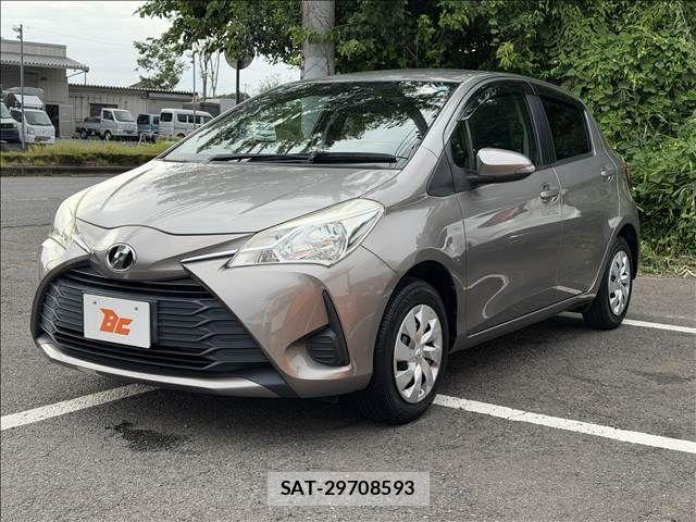 Toyota VITZ 2017-04 8338380-21