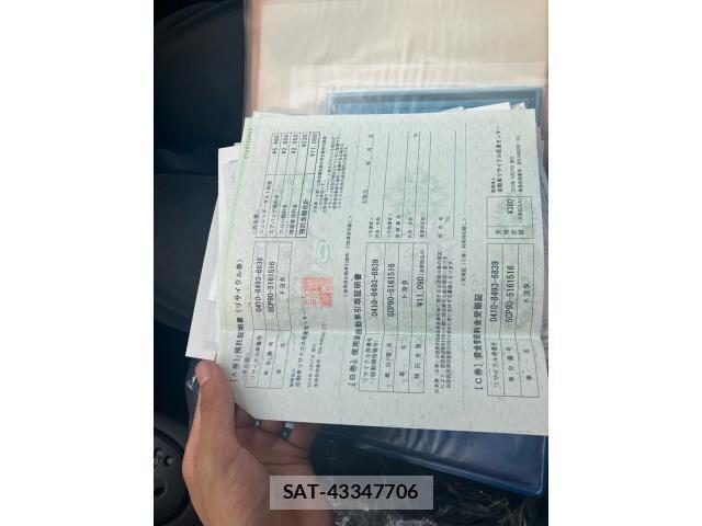 Toyota VITZ 2010-05 8338383-16