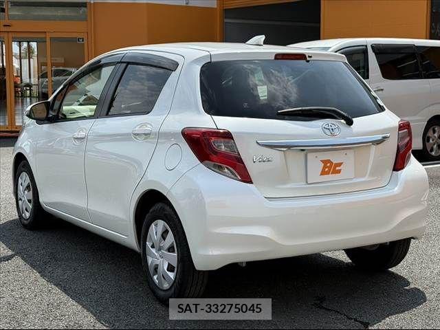 Toyota VITZ 2014-09 8334992-12