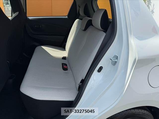 Toyota VITZ 2014-09 8334992-17