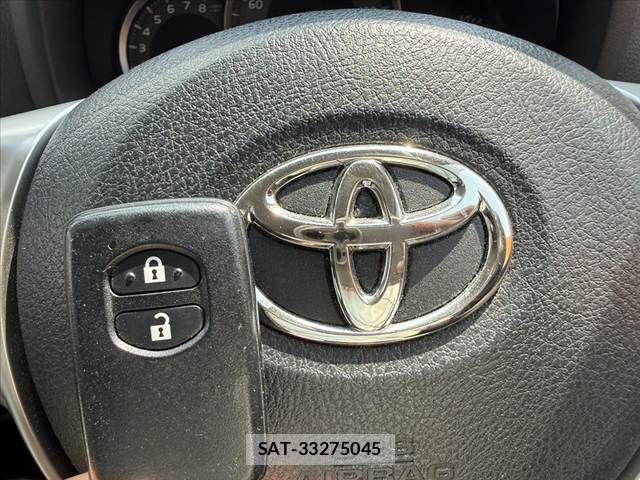 Toyota VITZ 2014-09 8334992-2