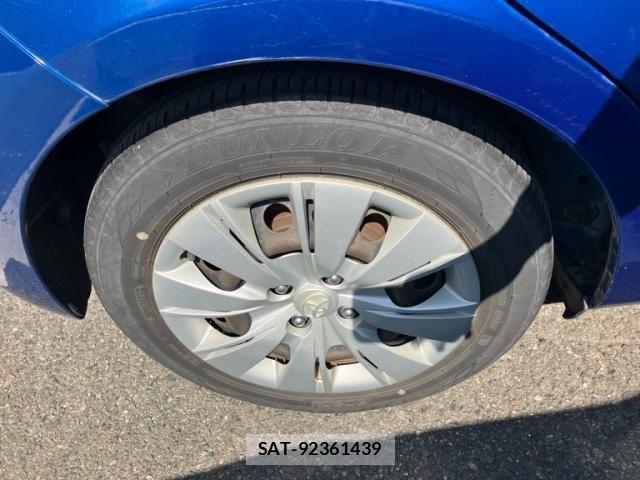 Toyota VITZ 2014-11 8338381-9