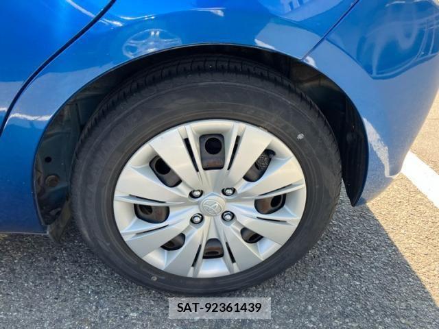 Toyota VITZ 2014-11 8338381-10