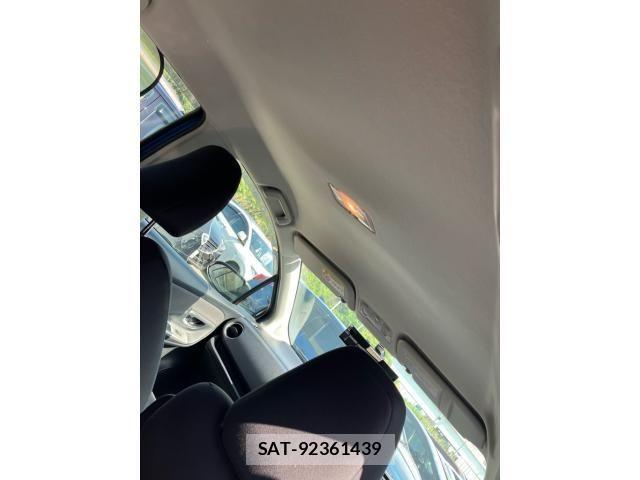 Toyota VITZ 2014-11 8338381-15
