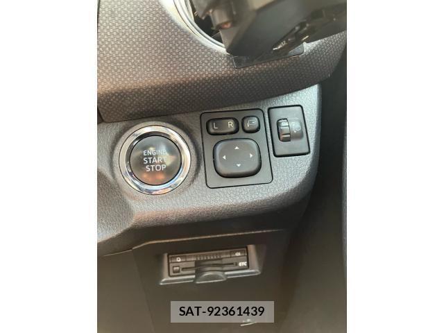 Toyota VITZ 2014-11 8338381-20