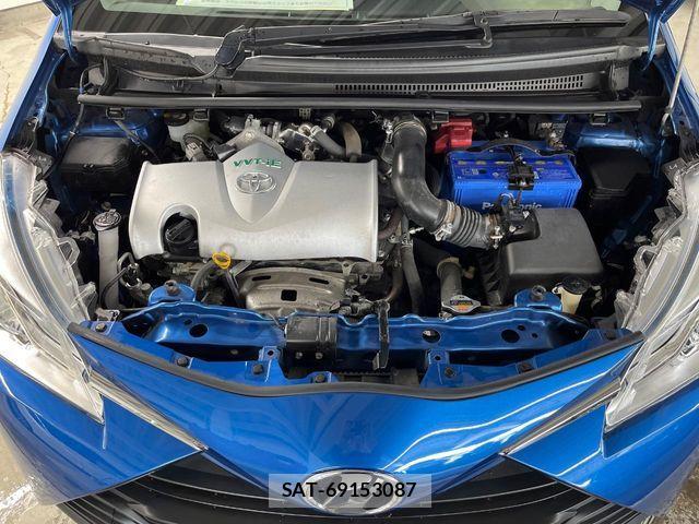 Toyota VITZ 2017-11 8338377-16