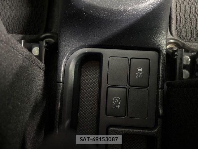 Toyota VITZ 2017-11 8338377-5
