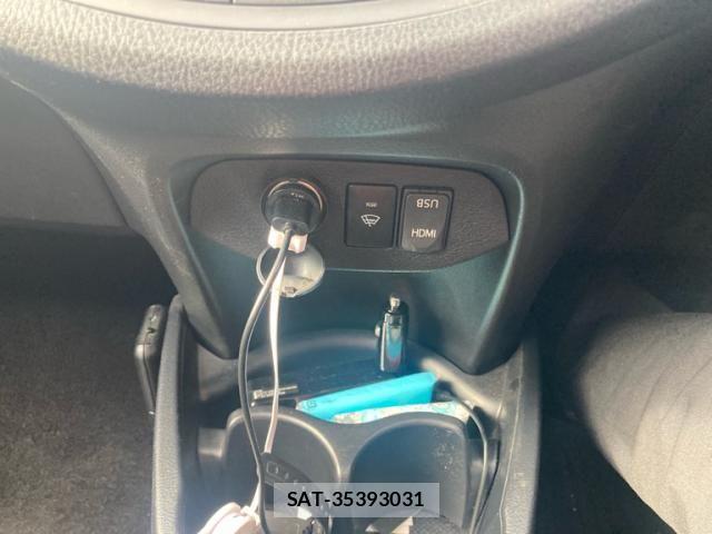 Toyota VITZ 2014-07 8335055-23