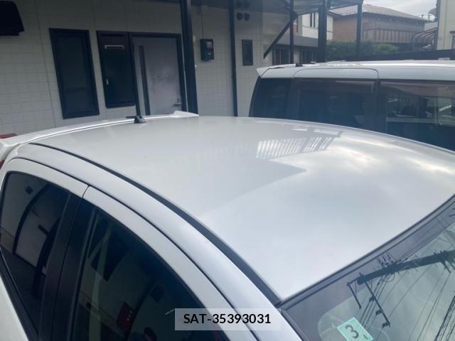 Toyota VITZ 2014-07 8335055-7