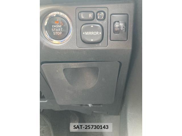 Toyota VITZ 2008-03 8338382-15
