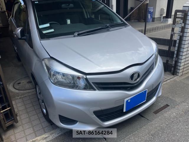 Toyota VITZ 2014-04 8355855-0
