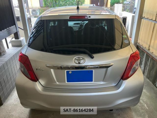 Toyota VITZ 2014-04 8355855-10