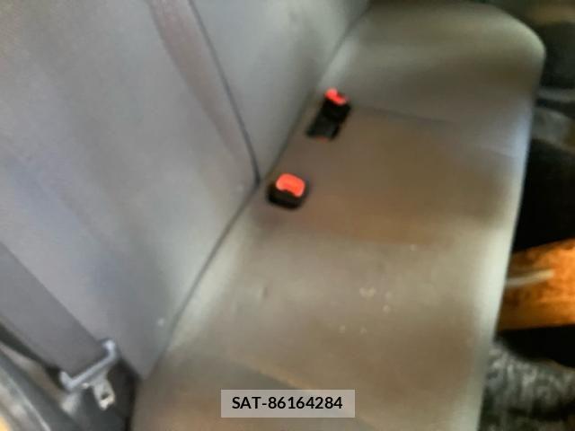 Toyota VITZ 2014-04 8355855-17