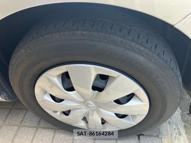 Toyota VITZ 2014-04 8355855-6