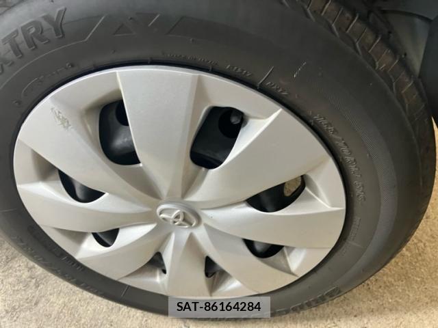 Toyota VITZ 2014-04 8355855-8