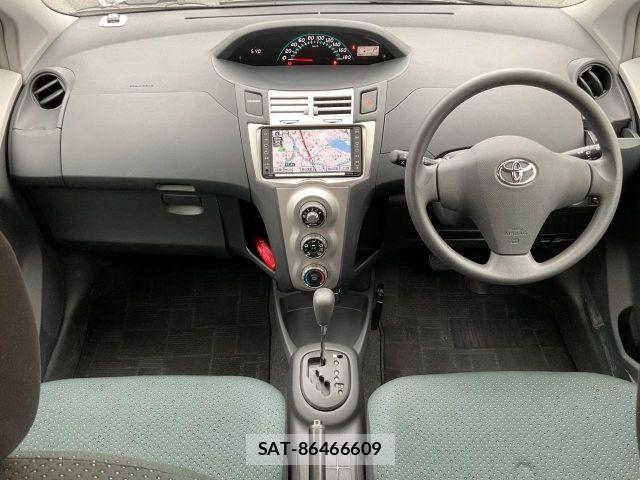 Toyota VITZ 2007-08 8355856-1