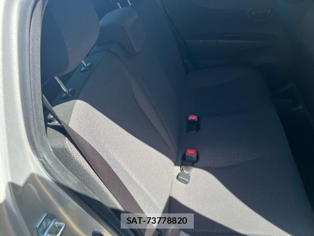 Toyota VITZ 2014-01 8355857-12