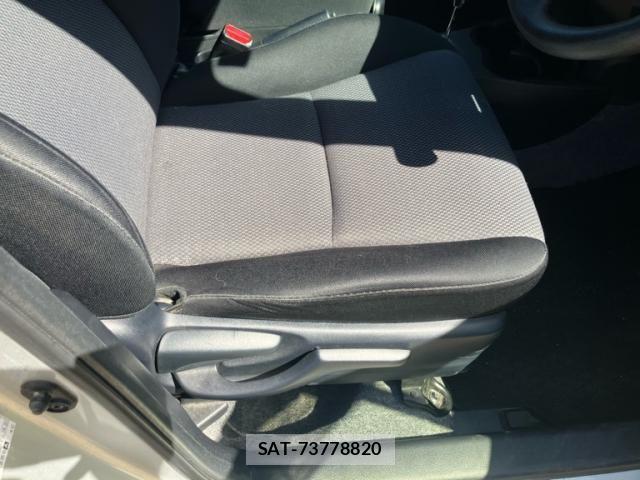 Toyota VITZ 2014-01 8355857-13
