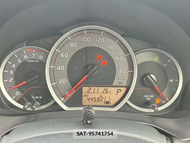 Toyota VITZ 2017-10 8355853-11