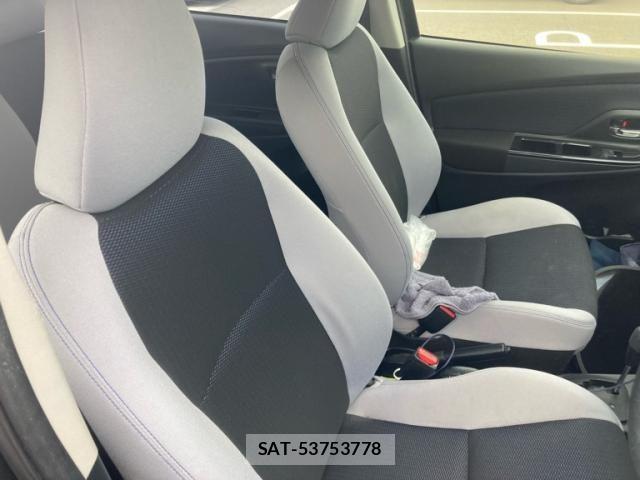 Toyota VITZ 2015-11 8369610-11