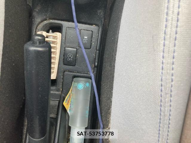 Toyota VITZ 2015-11 8369610-21