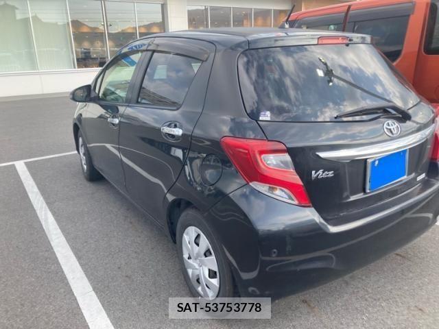 Toyota VITZ 2015-11 8369610-3