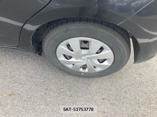Toyota VITZ 2015-11 8369610-5