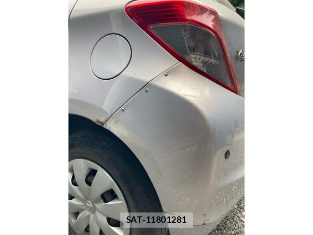 Toyota VITZ 2013-11 8369613-13