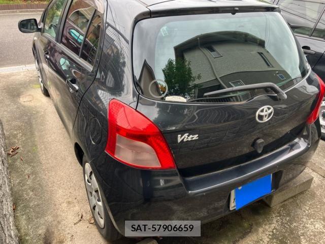 Toyota VITZ 2006-08 8369620-3