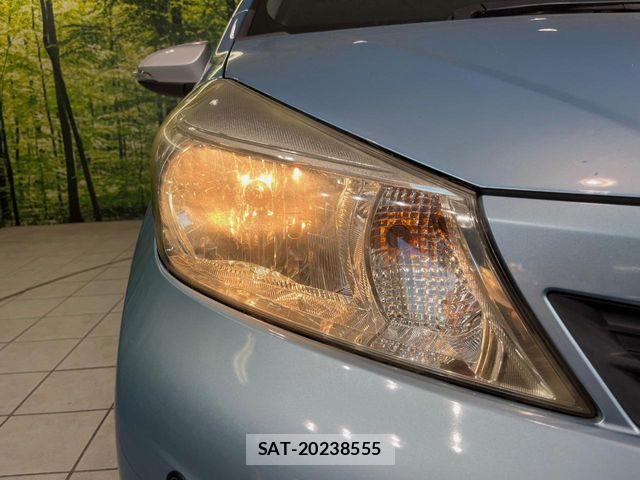 Toyota VITZ 2012-02 8369611-11