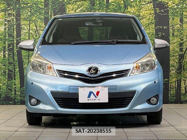 Toyota VITZ 2012-02 8369611-13