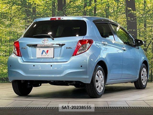 Toyota VITZ 2012-02 8369611-16