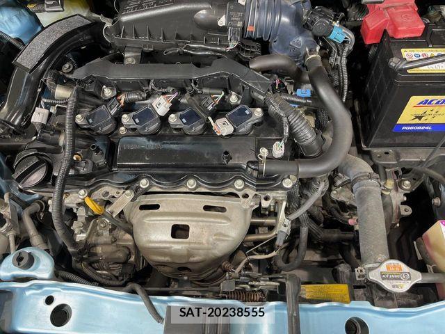Toyota VITZ 2012-02 8369611-17