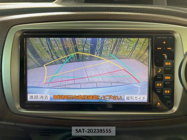Toyota VITZ 2012-02 8369611-3