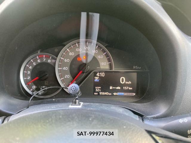 Toyota VITZ 2015-12 8369608-16