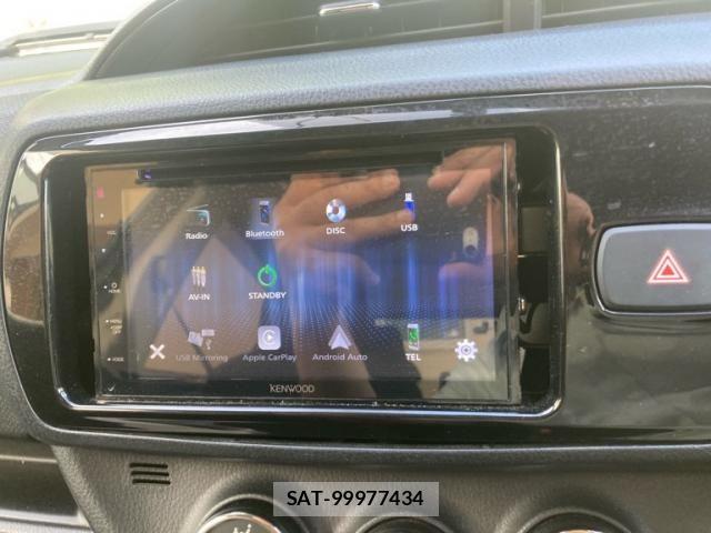 Toyota VITZ 2015-12 8369608-19