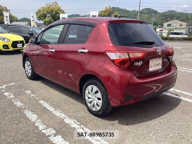 Toyota VITZ 2019-06 8369603-12