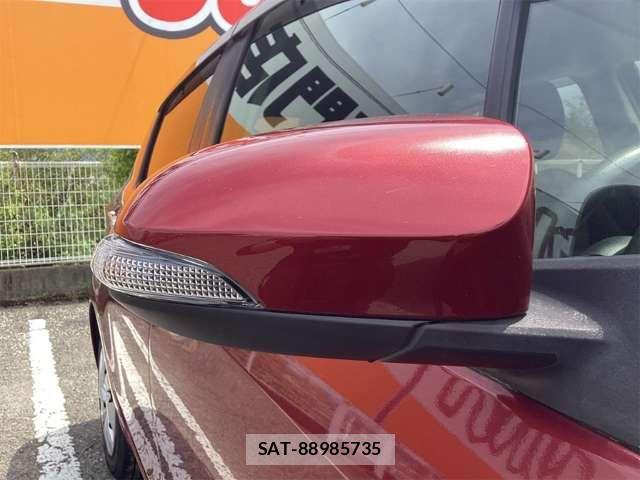 Toyota VITZ 2019-06 8369603-17