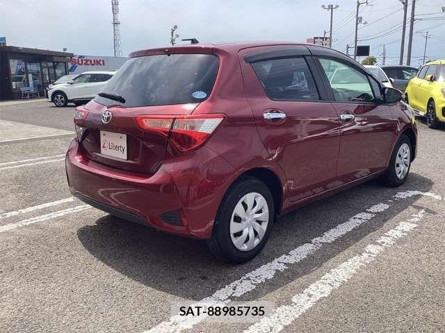 Toyota VITZ 2019-06 8369603-4