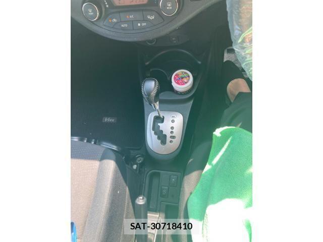 Toyota VITZ 2014-07 8369609-25